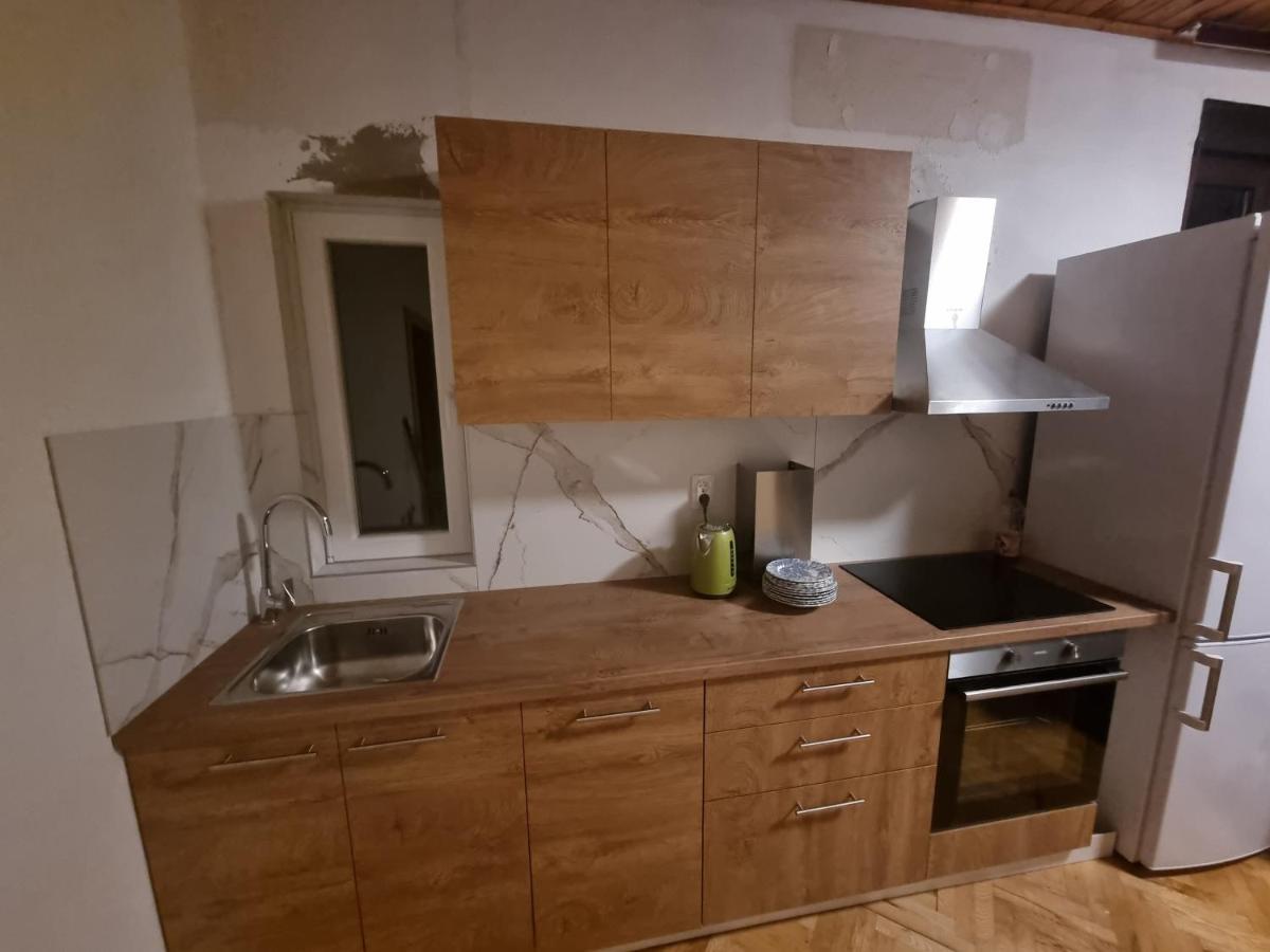 Holidey Home Jukic K Seline Eksteriør billede